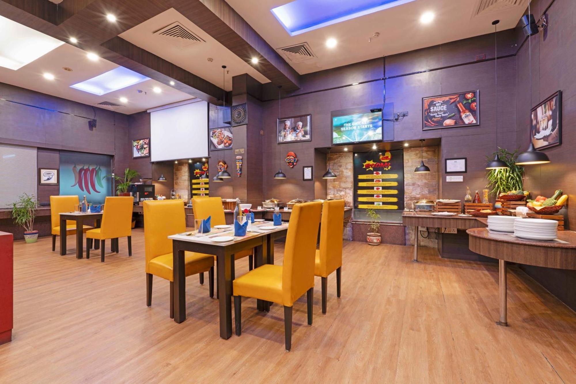 כלכותה Indismart Hotel מראה חיצוני תמונה