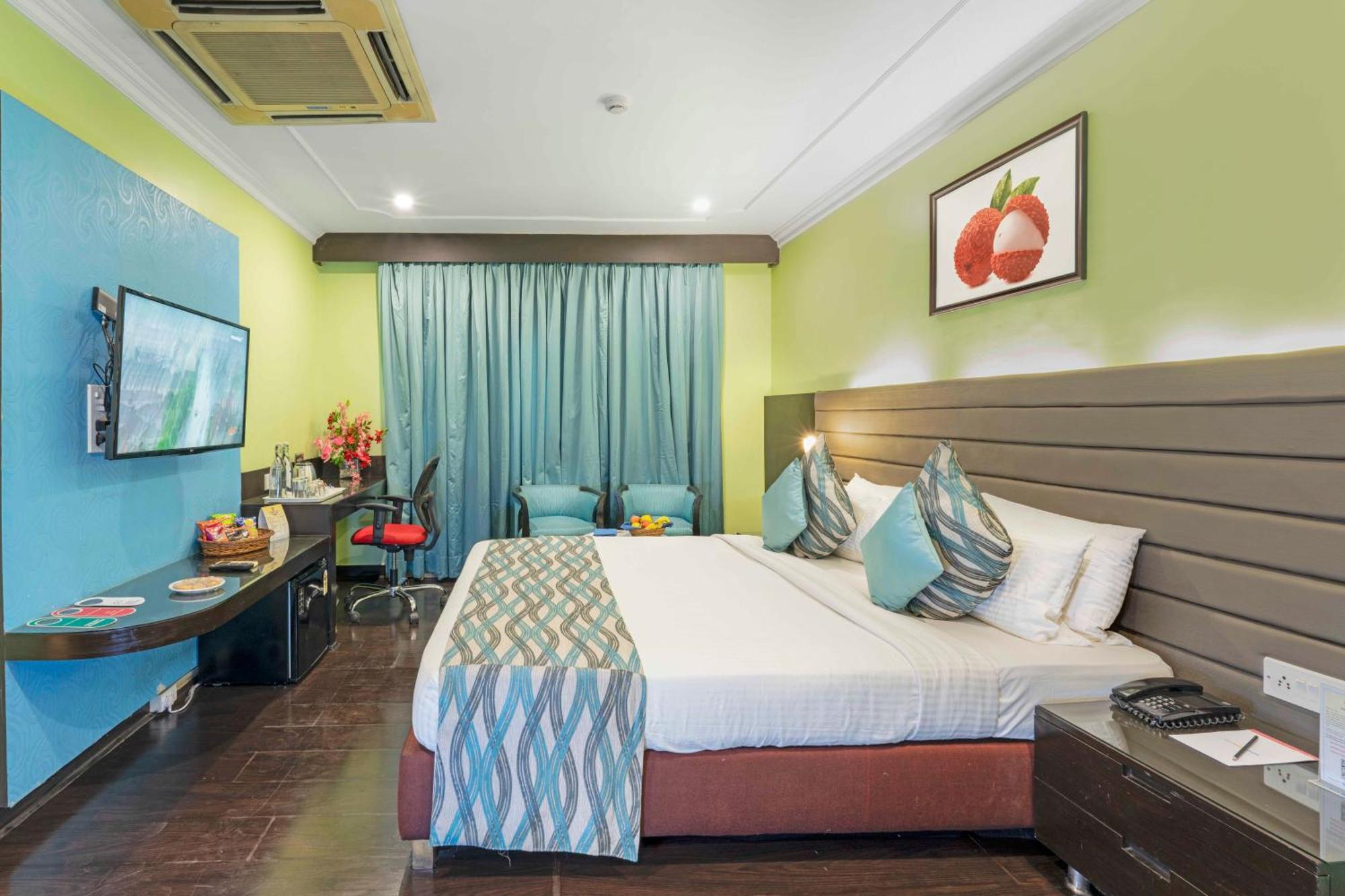 כלכותה Indismart Hotel מראה חיצוני תמונה